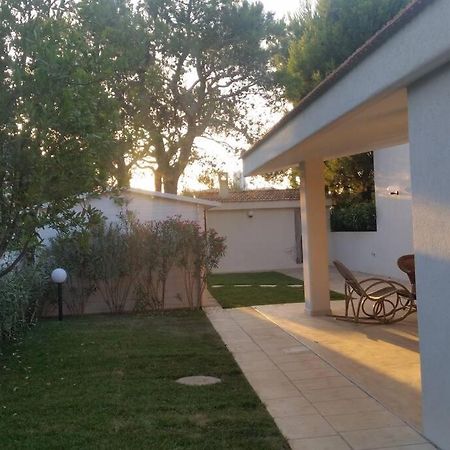 Villa A Marina Di 오스투니 외부 사진
