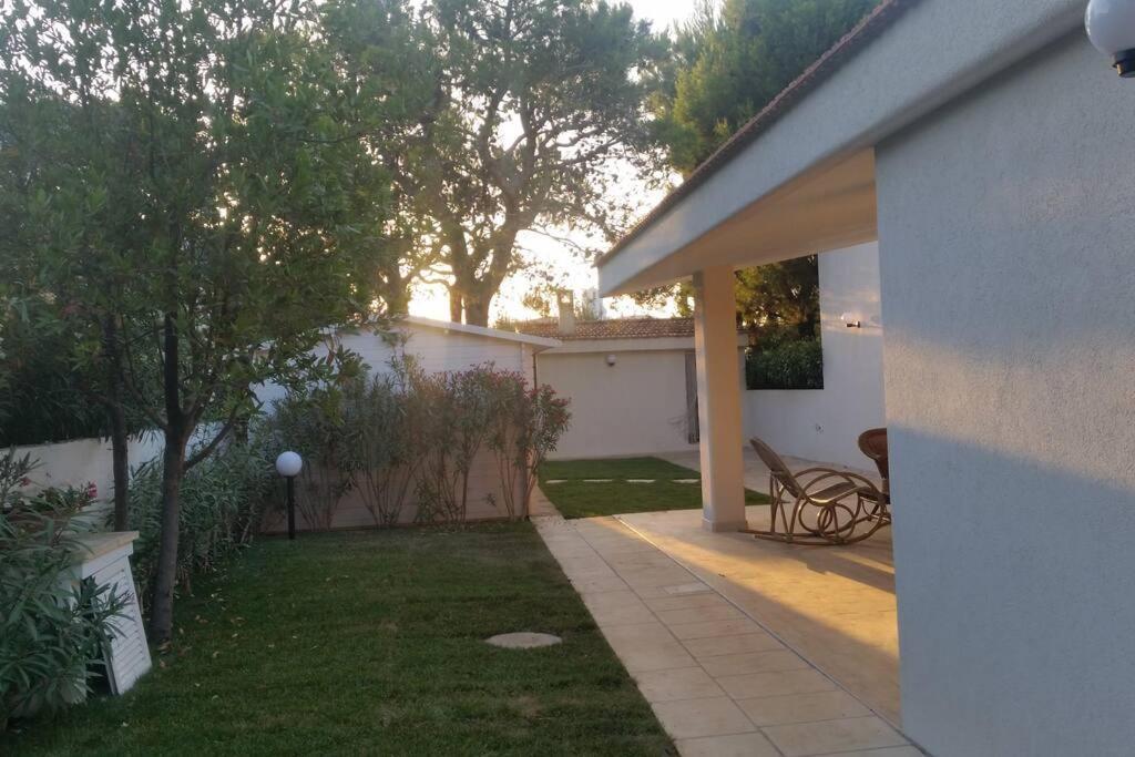 Villa A Marina Di 오스투니 외부 사진